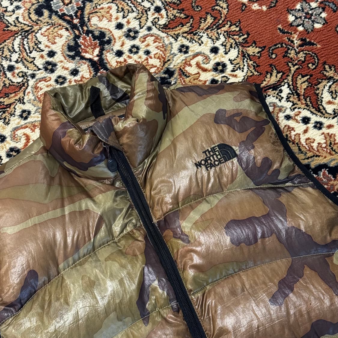 노스페이스 카모 패딩 베스트 (L-XL) 써밋 상품이미지4