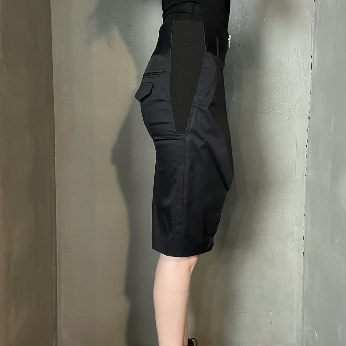 닐 바렛 랩 실루엣 프론트 집 스커트 상품이미지3