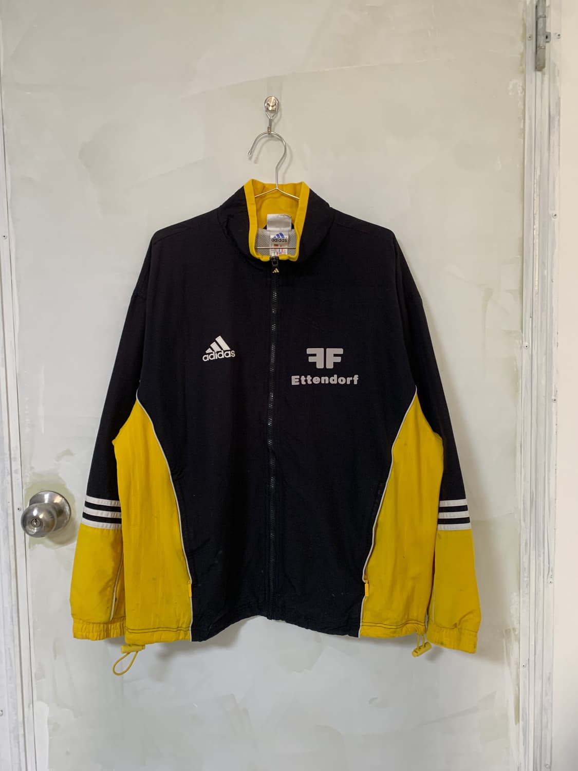 아디다스 90년대 빈티지 블랙 옐로우 바람막이 자켓 상품이미지2