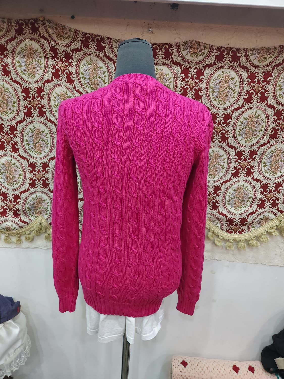 폴로 랄프로렌 핫핑크 꽈배기 코튼 니트

 상품이미지7