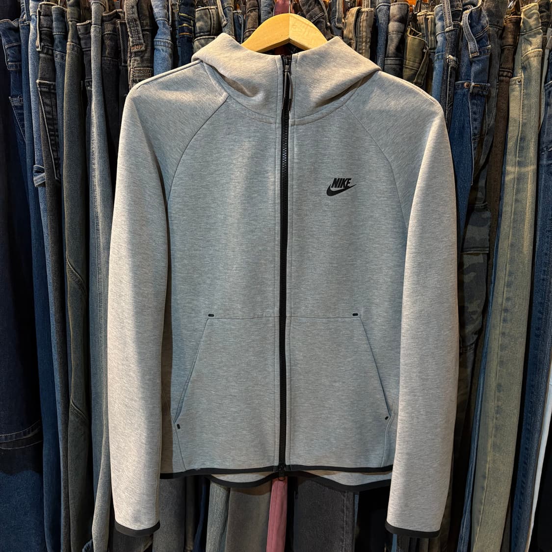 나이키 테크팩 후드집업 상품이미지2