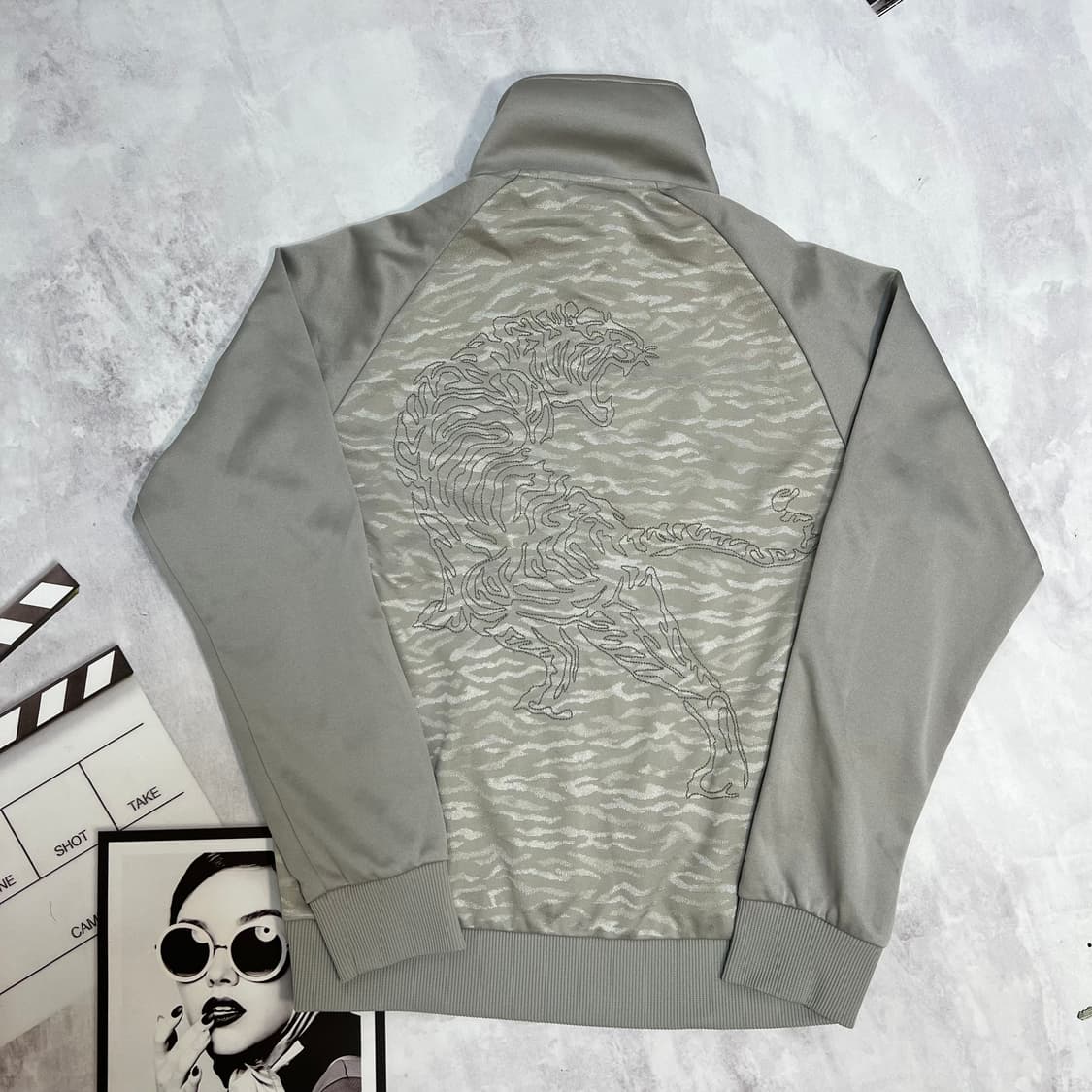 오니츠카타이거 타이거 패턴 자수 트랙탑  상품이미지5