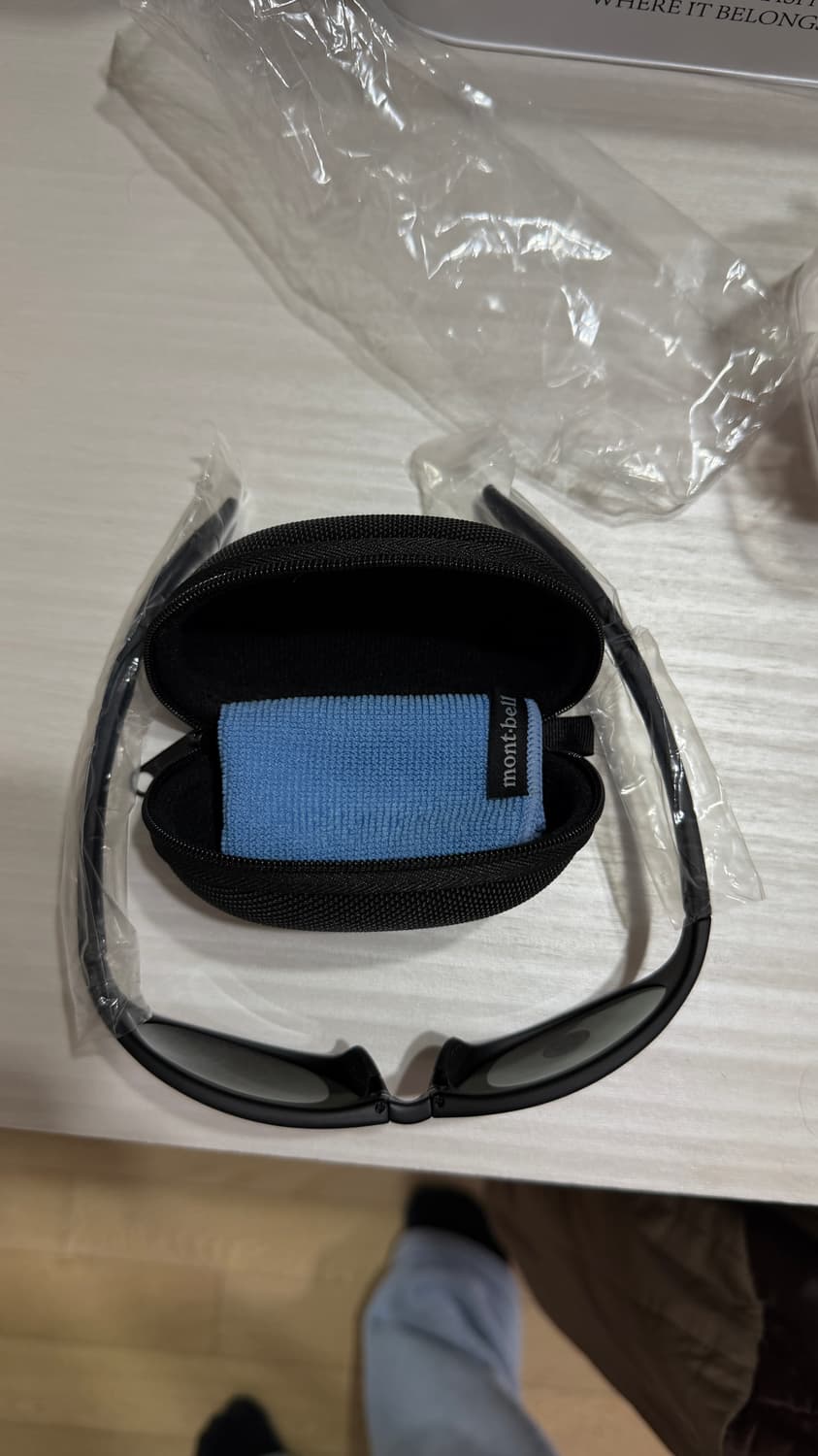 몽벨 접이식 선글라스 블랙 편광 상품이미지2