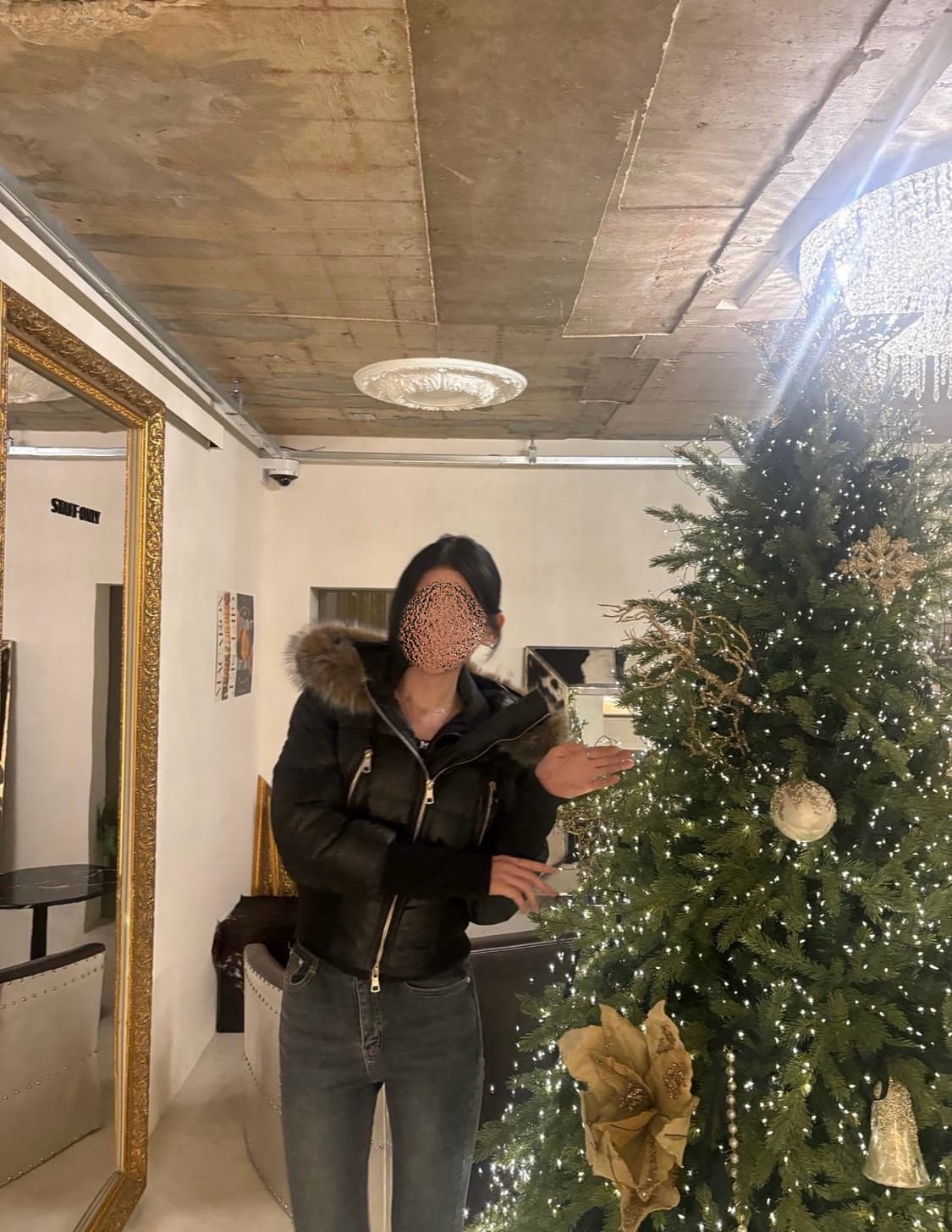 예쁜 검정 퍼 패딩 (에이블리) 상품이미지1