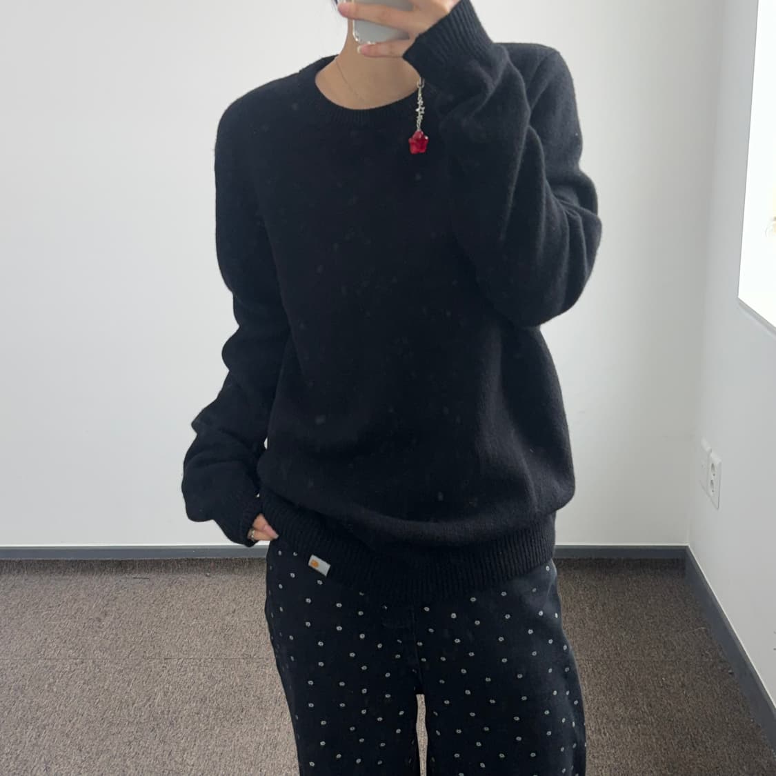 Carhartt 칼하트 블랙 니트 상품이미지1