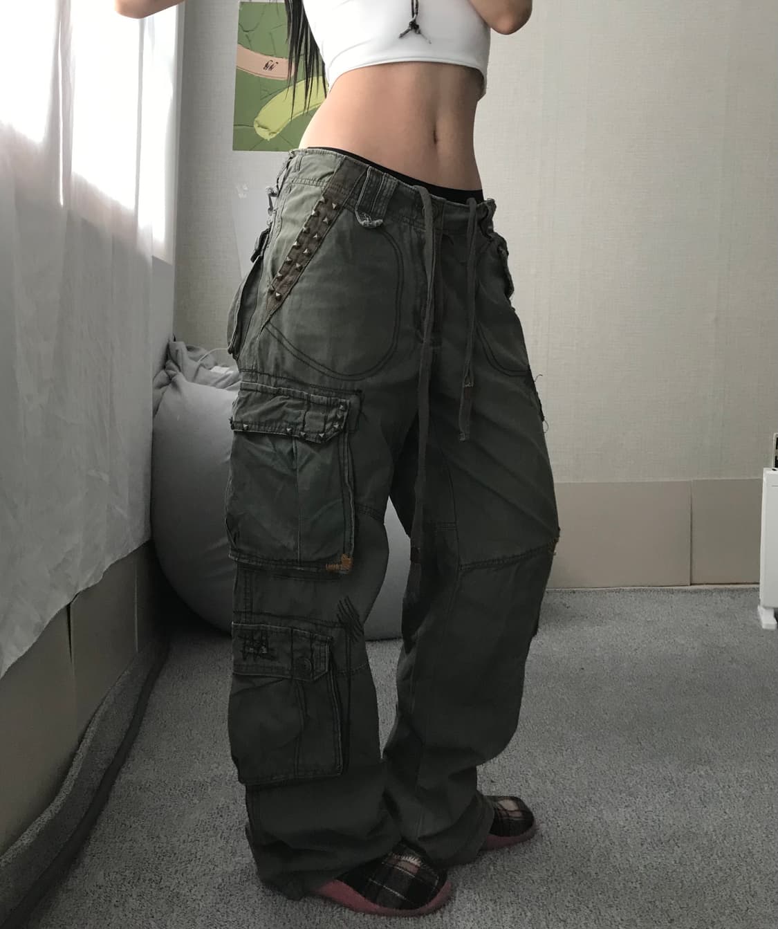 카키 와이드핏 디테일 카고팬츠 상품이미지2