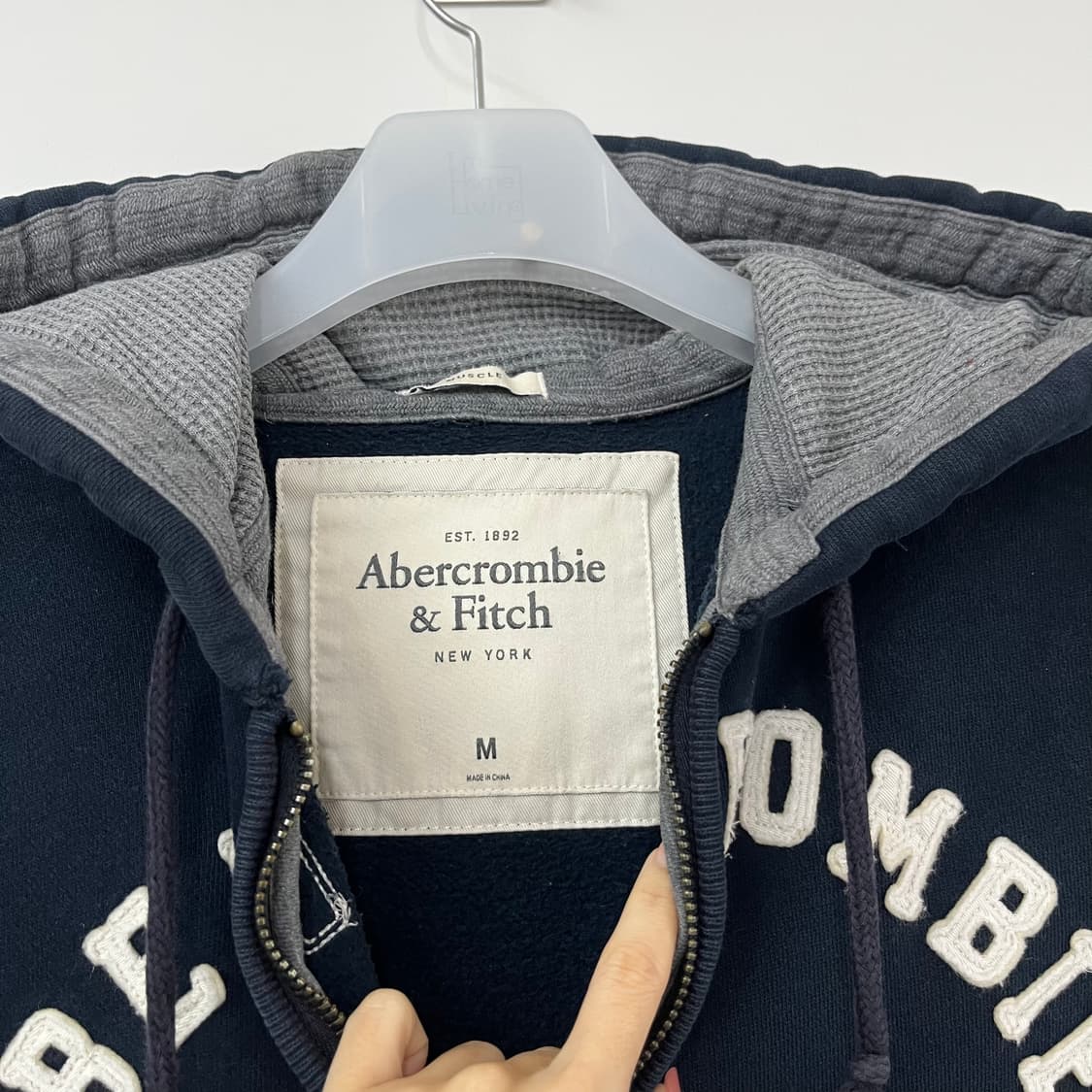 아베크롬비 자수로고 네이비 후드집업 상품이미지5