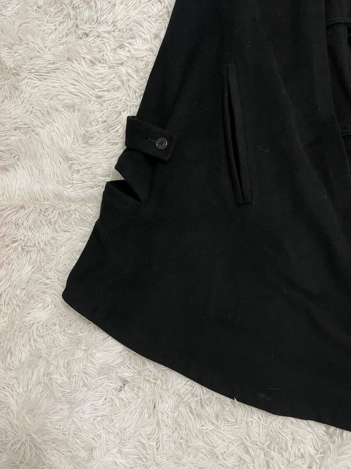 캐시미어 혼방 블랙 더플 케이프 상품이미지4