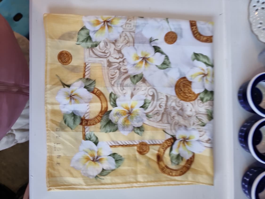 버버리 플라워 패턴손수건 상품이미지5