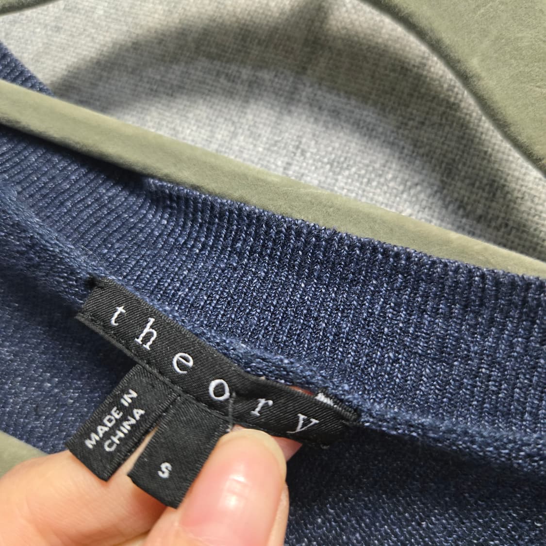 띠어리 여성 얇은 하계용 린넨 비치 가디건  상품이미지4