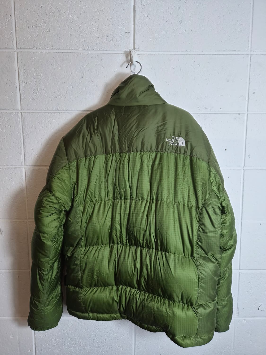 해외 M/ 100) 노스페이스 700fil PERTEX 경량패딩 팝니다 상품이미지2