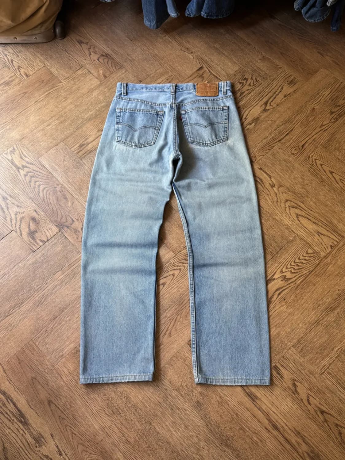 [33]90's 리바이스 501 Made in USA 연청 데님 팬츠 상품이미지1