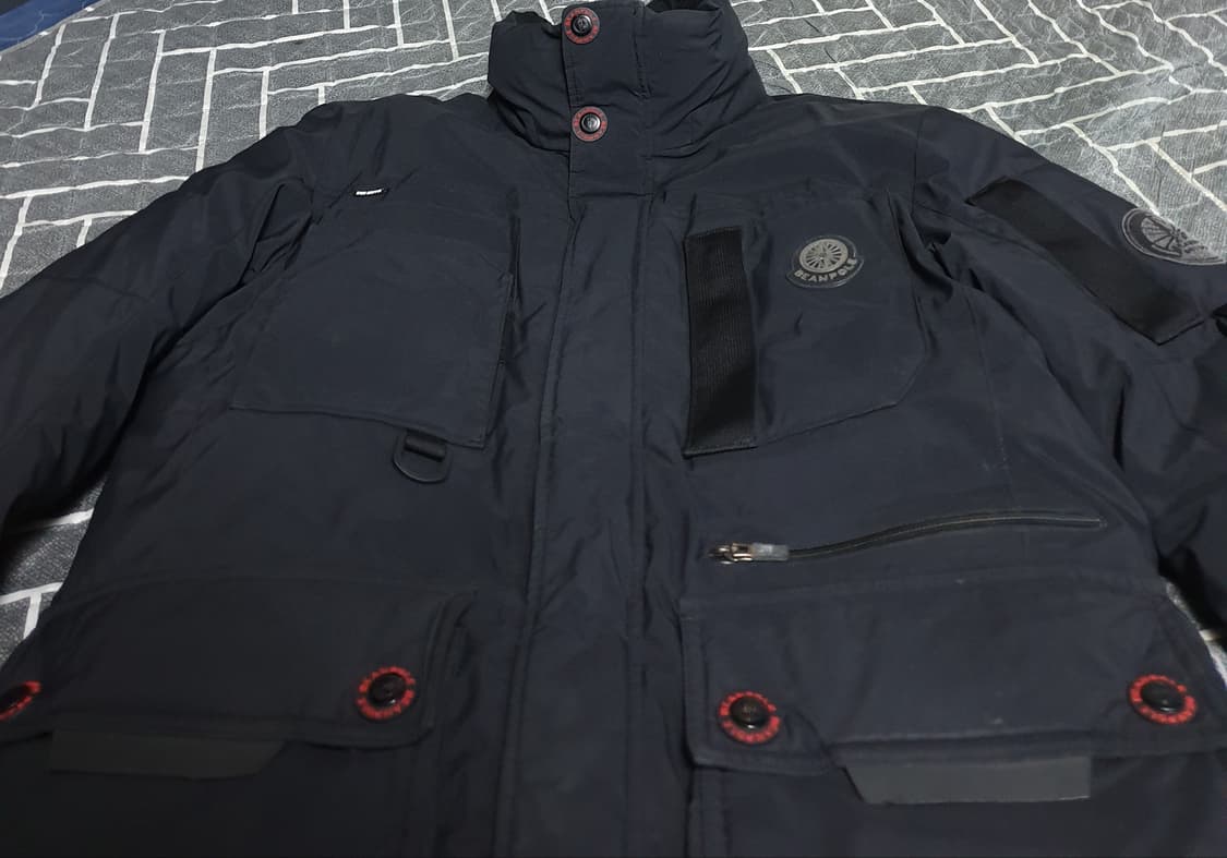 빈폴 아웃도어 V60 구스다운 윈드스토퍼 안투라지 패딩 블랙 (95) 상품이미지2