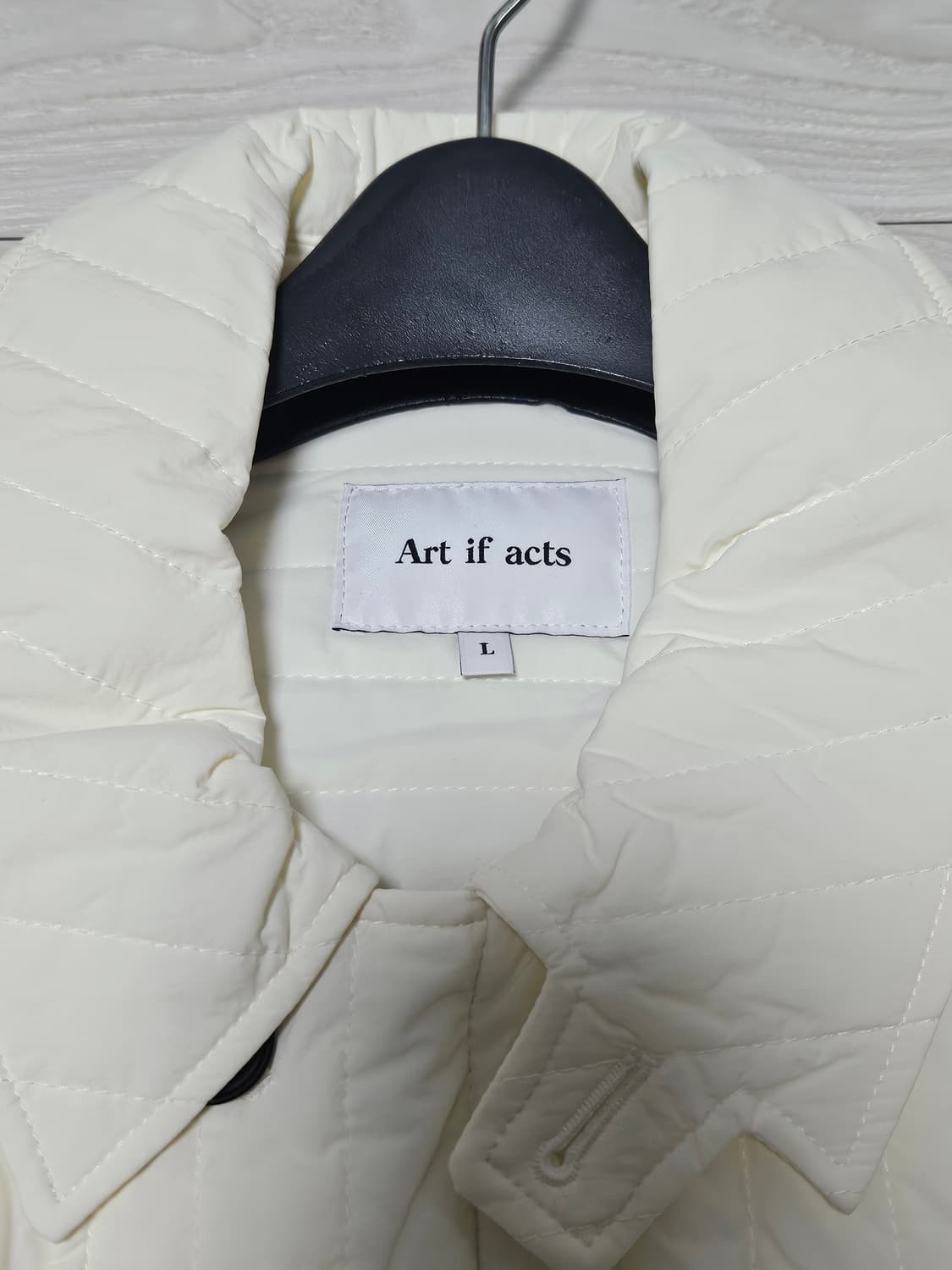 아트이프액츠 화이트 패딩 점퍼 L 사이즈 상품이미지3