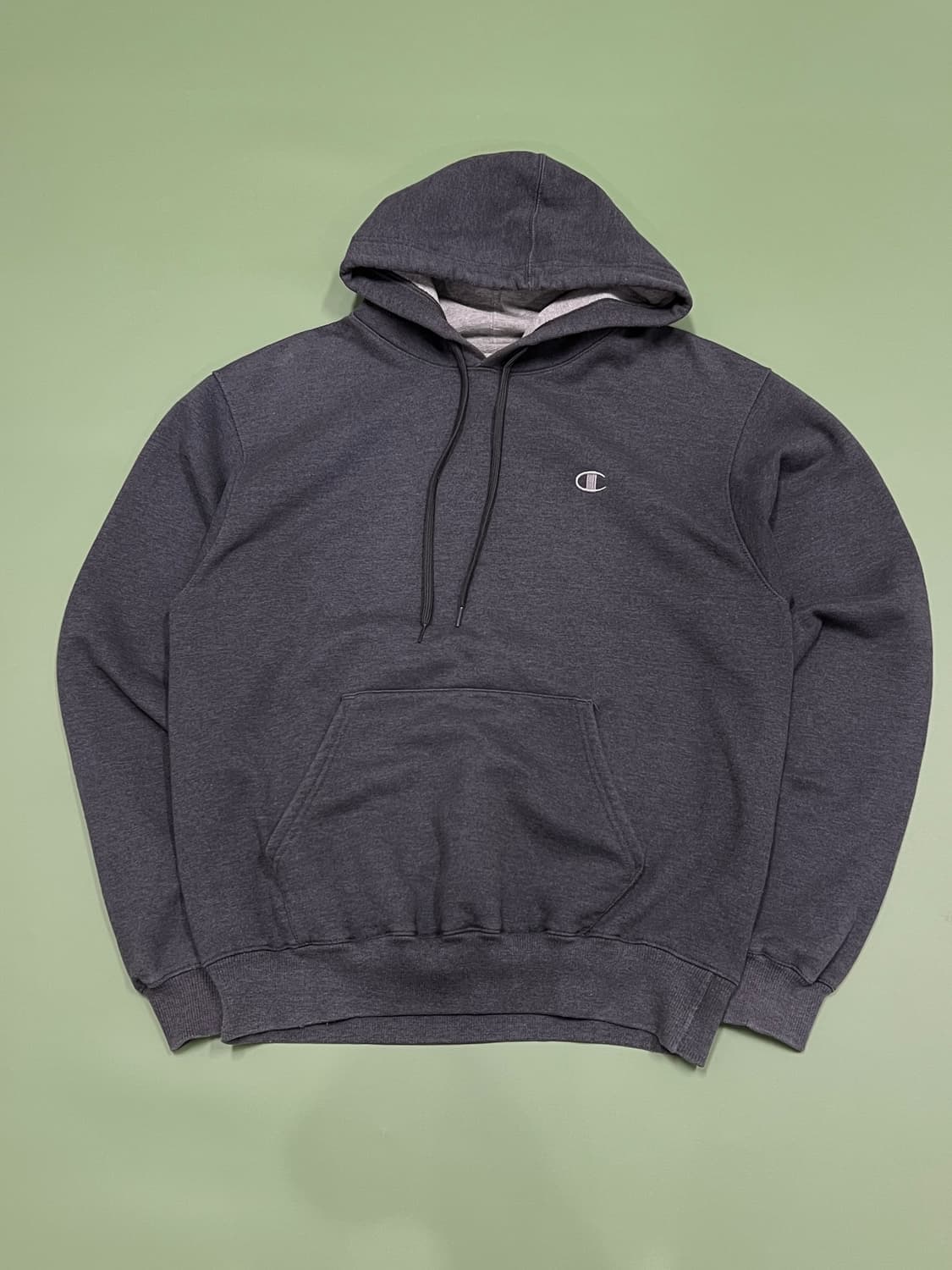 (S) 챔피온 에코 스몰 자수로고 후드 티 차콜 상품이미지2