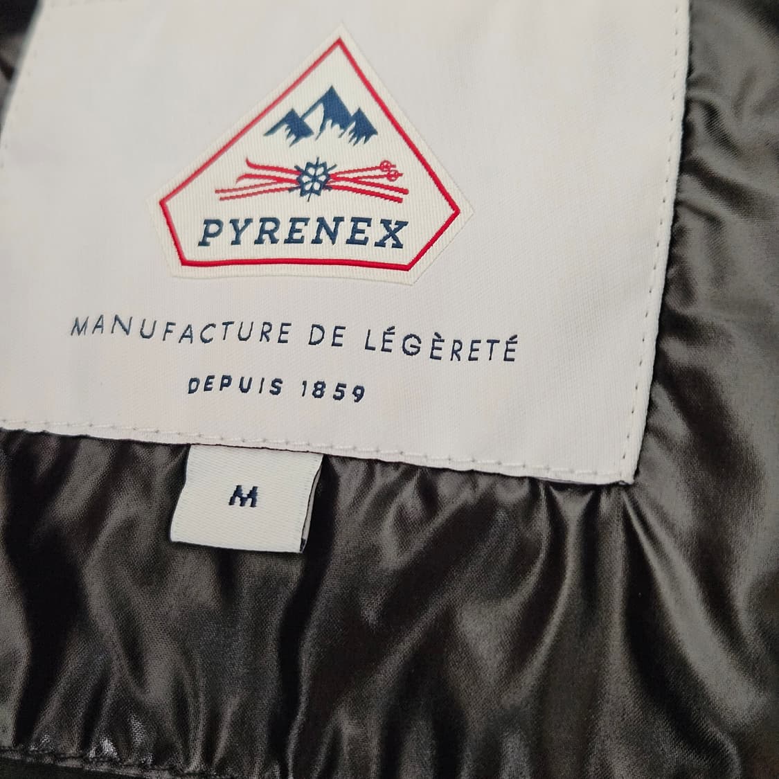 피레넥스 pyrenex 25fw 빈티지 미틱 패딩 블랙 M사이즈 상품이미지5