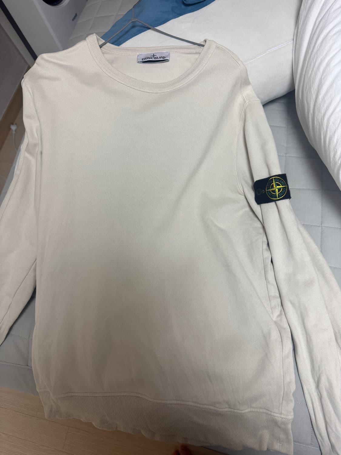 스톤아일랜드 맨투맨 상품이미지1