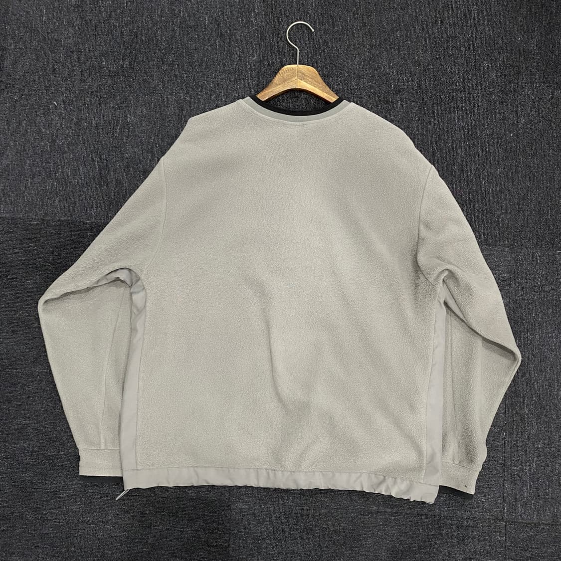 나이키 플리스 맨투맨 상품이미지3