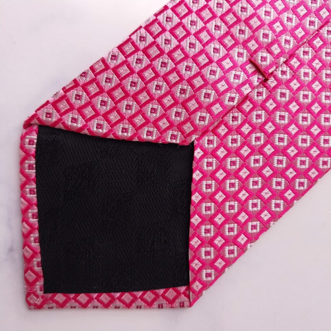 루이까또즈 실크 핑크 자카드 패턴 넥타이 9.1cm A+등급 K2343 상품이미지8
