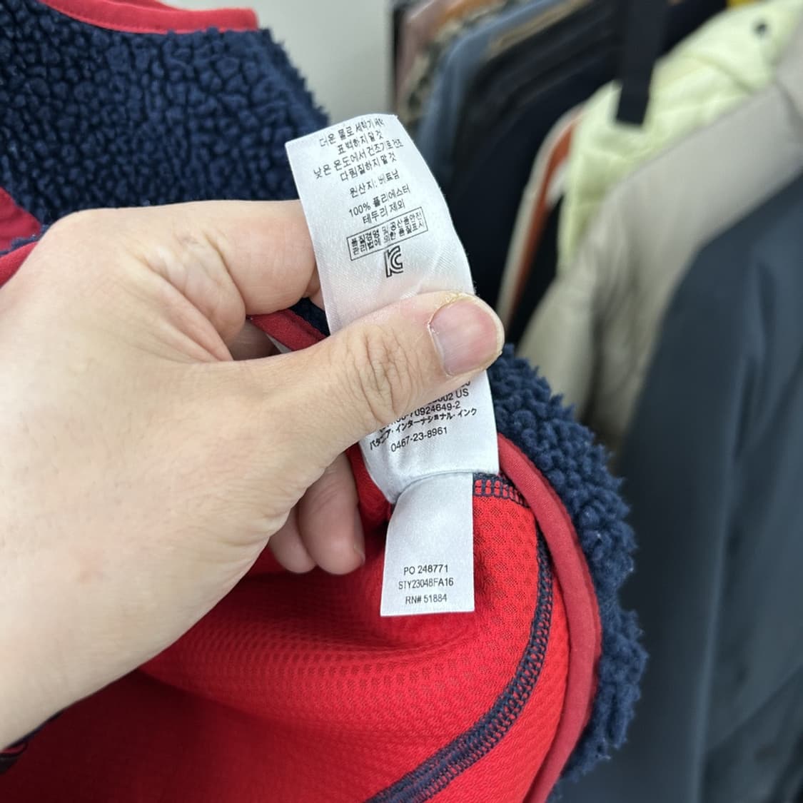 Condition 자연스러운 사용감  표기 사이즈 M  가슴단면 53 총 상품이미지4