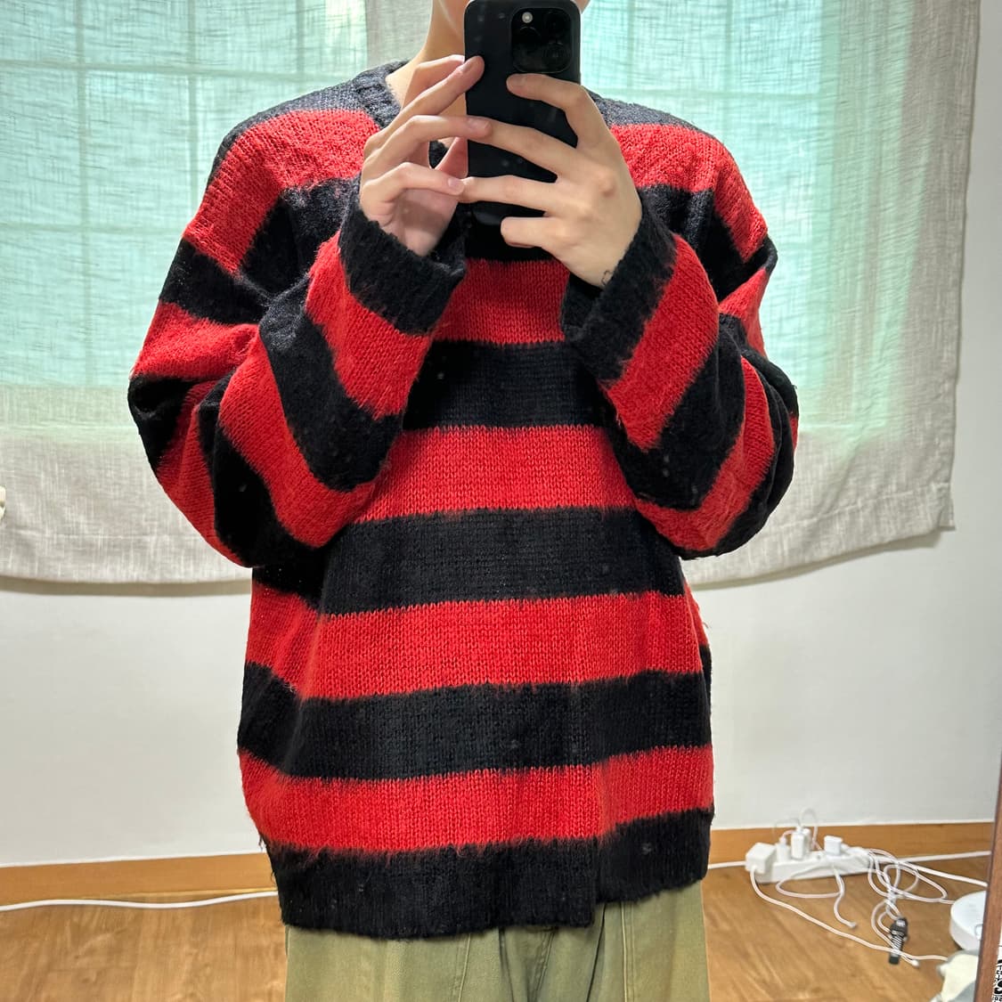 vestlic 스트라이프 니트 블랙/레드 상품이미지2