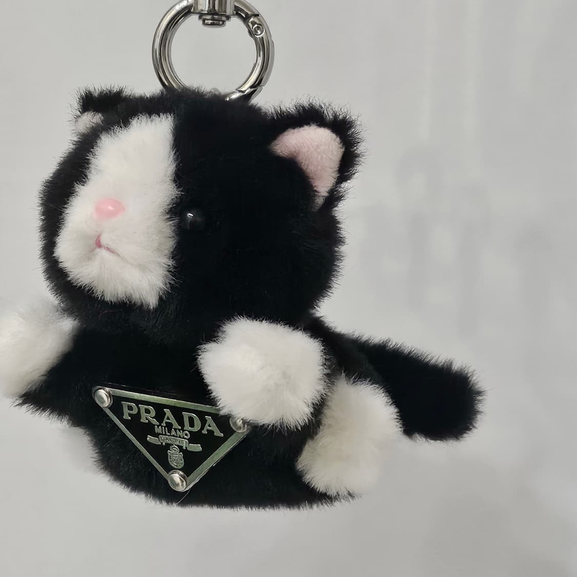프라다 키티 빈티지 업사이클링 키체인 인형 키링 상품이미지8