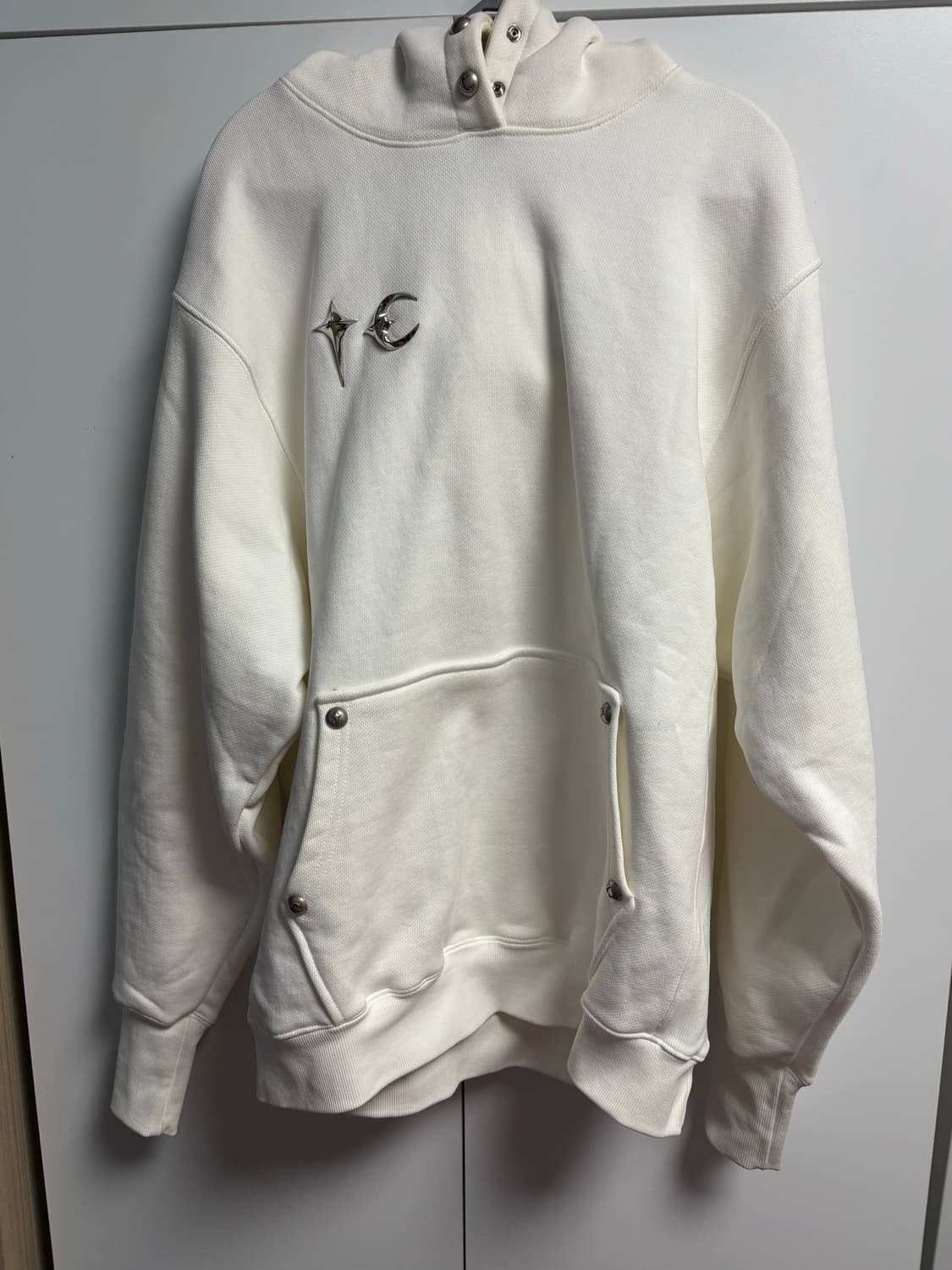 떠그클럽 후드티 화이트 상품이미지1