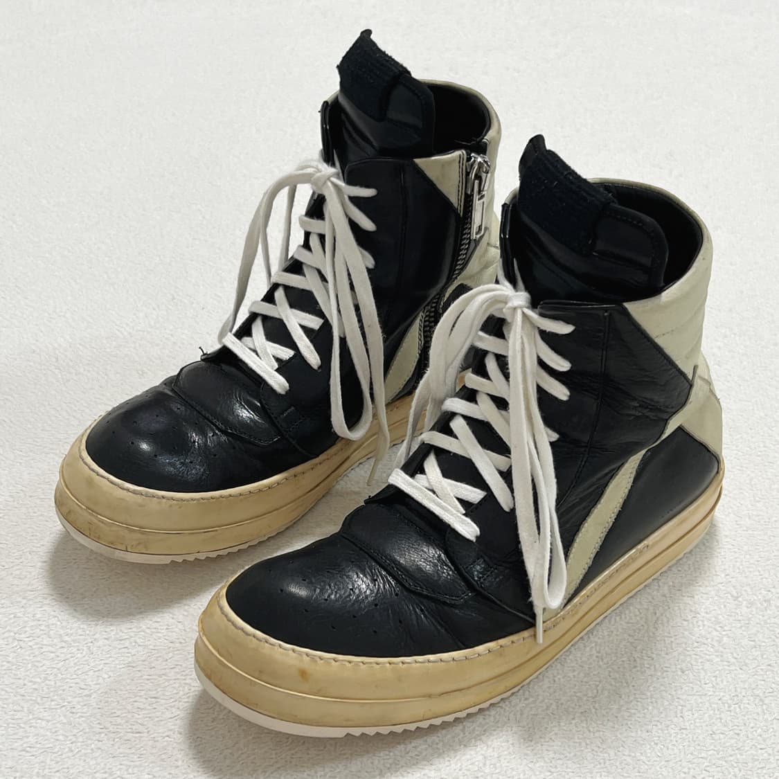 릭오웬스 11SS 혀짧 지오바스켓 모노크롬 LFE 상품이미지1