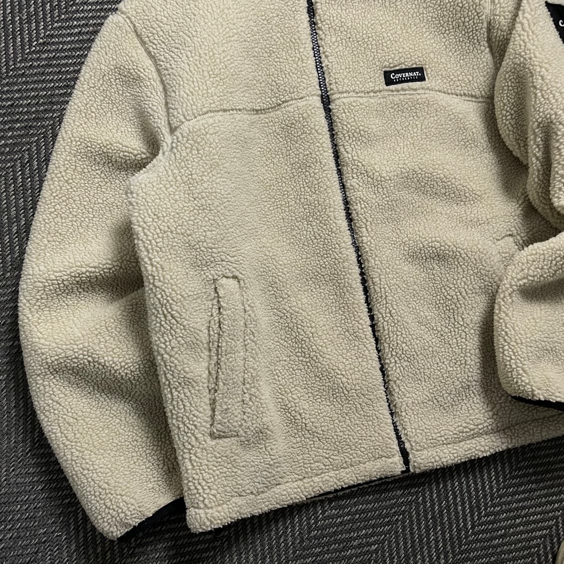 커버낫 빅로고 리버시블 플리스 자켓o 4526 상품이미지3