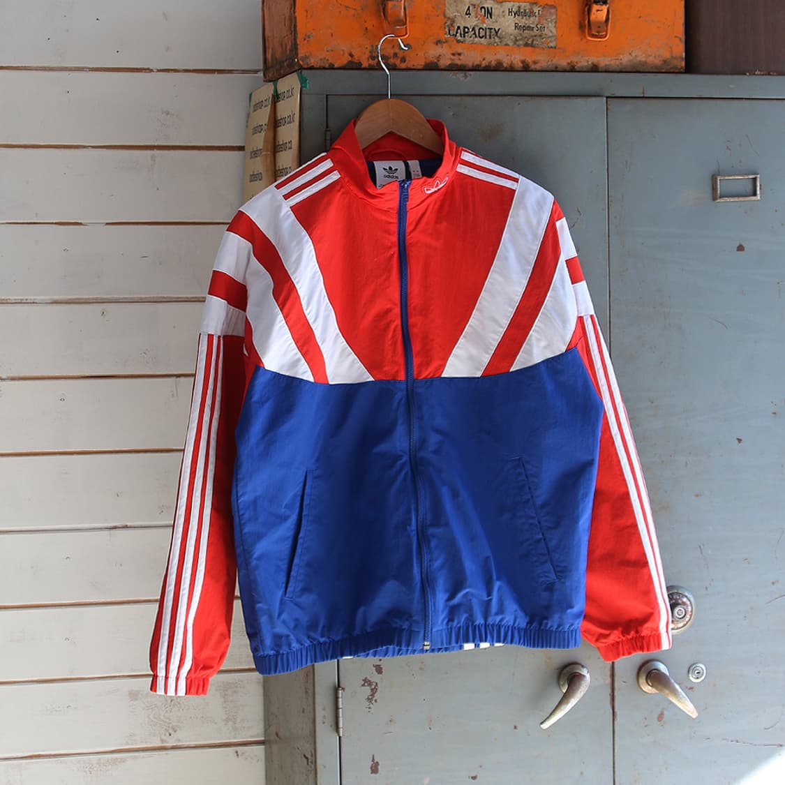 (착용컷) 아디다스 BALANTA 96 트랙 자켓 (남성용 100) 상품이미지1