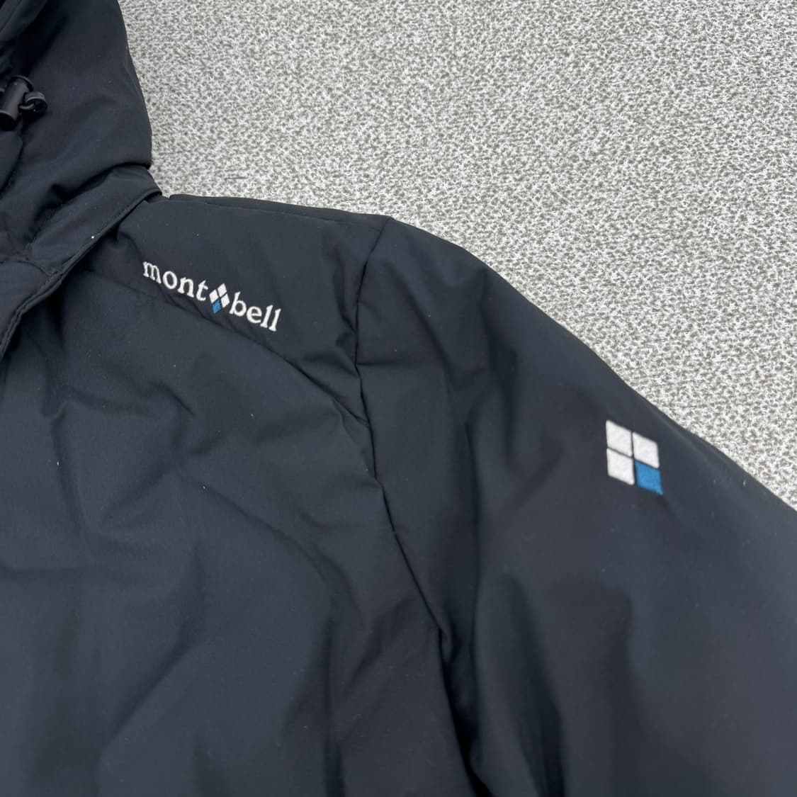 몽벨 패딩 상품이미지2