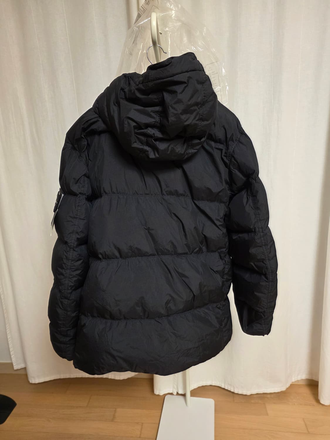 [24FW] 스톤아일랜드 크링클랩스 숏 다운 패딩 2XL 상품이미지8