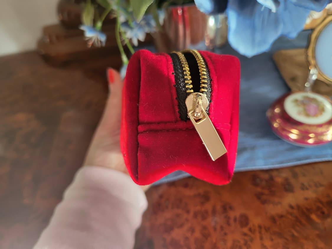 YSL 입센로랑 메이크업 파우치 벨벳 상품이미지5