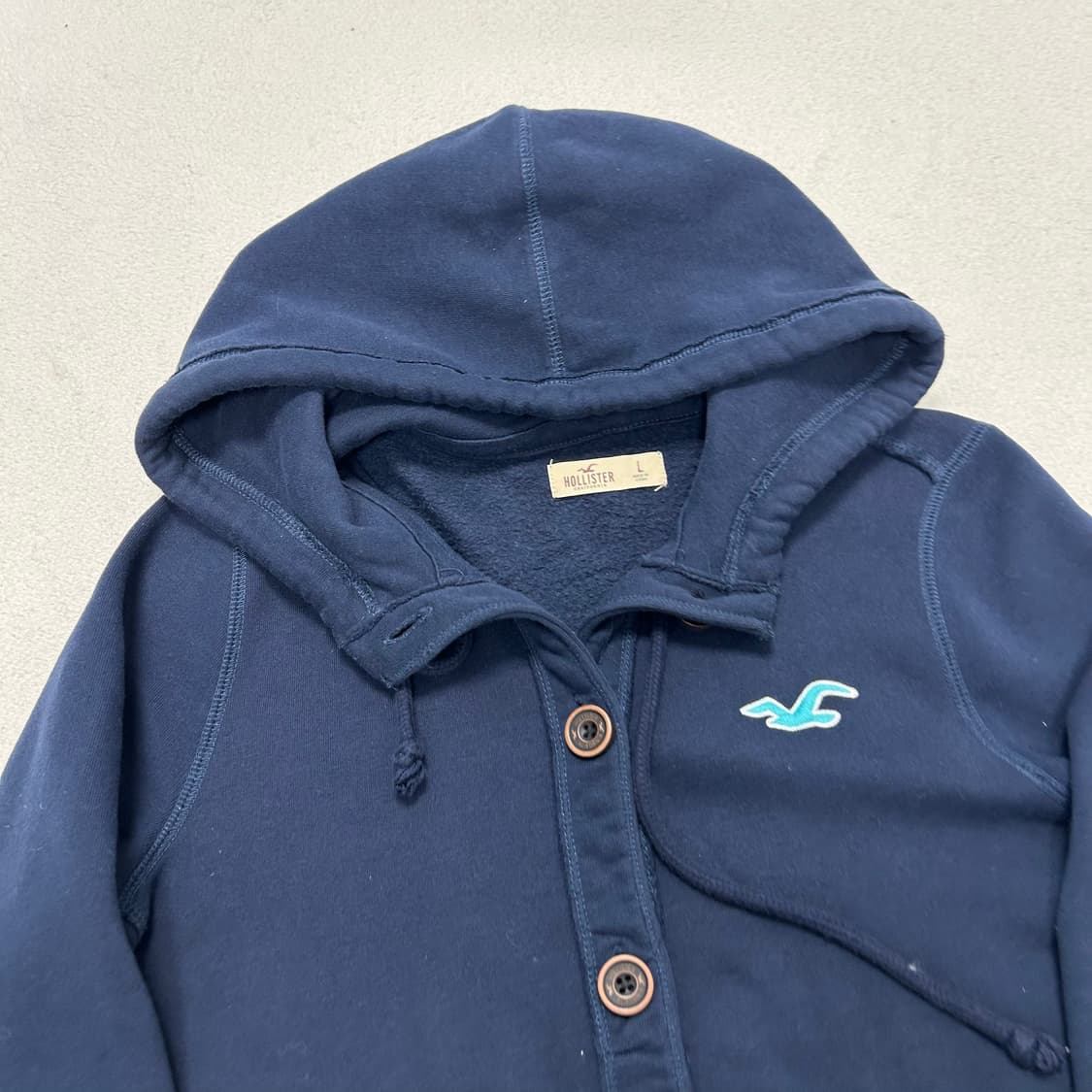 Hollister navy button hoodie 상품이미지5