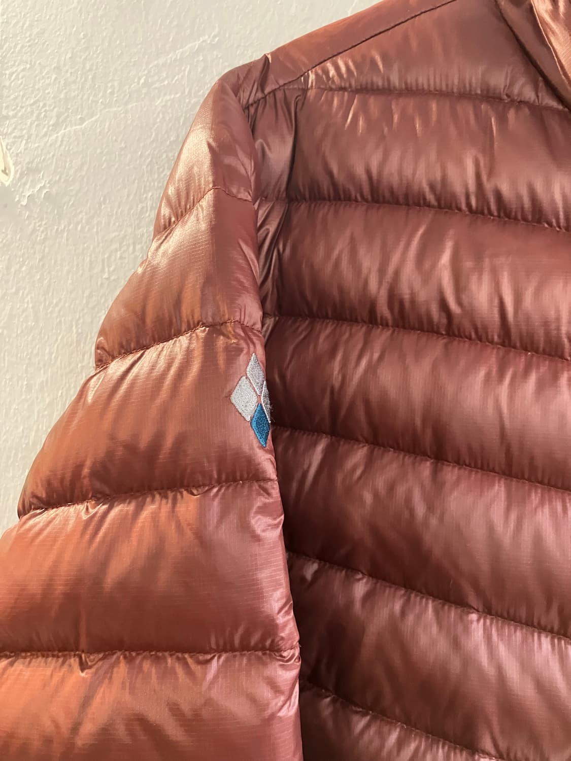 몽벨 경량 패딩 XL 다크 헤나 상품이미지3