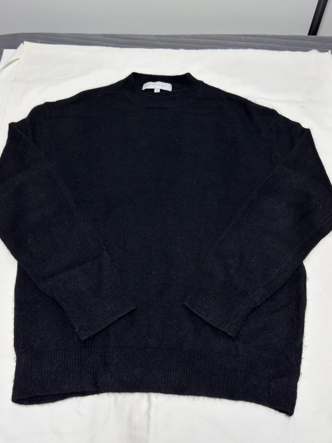 브라운야드 / 알파카 스웨터 (블랙) / 4 상품이미지2