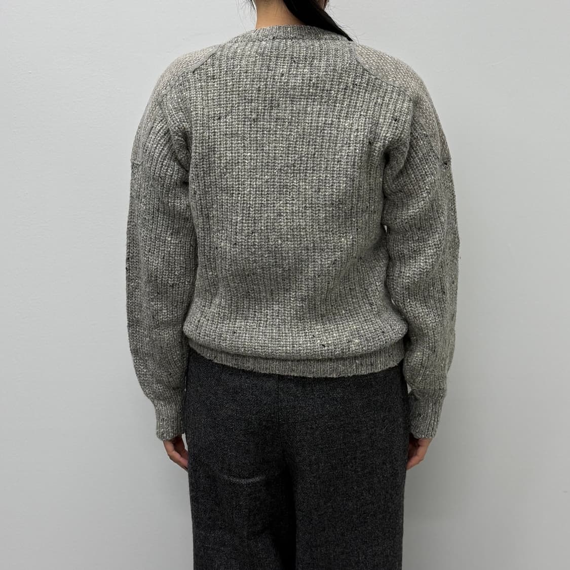 도네갈 숄더 패치 스웨터 상품이미지3