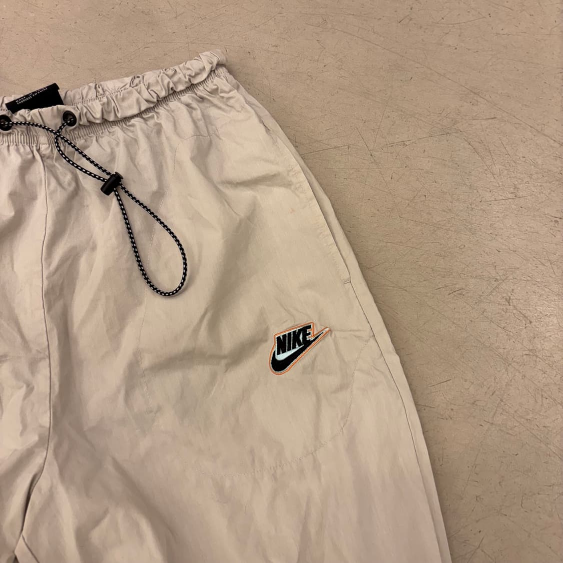 나이키 우븐 스트링 아이보리 팬츠 상품이미지2