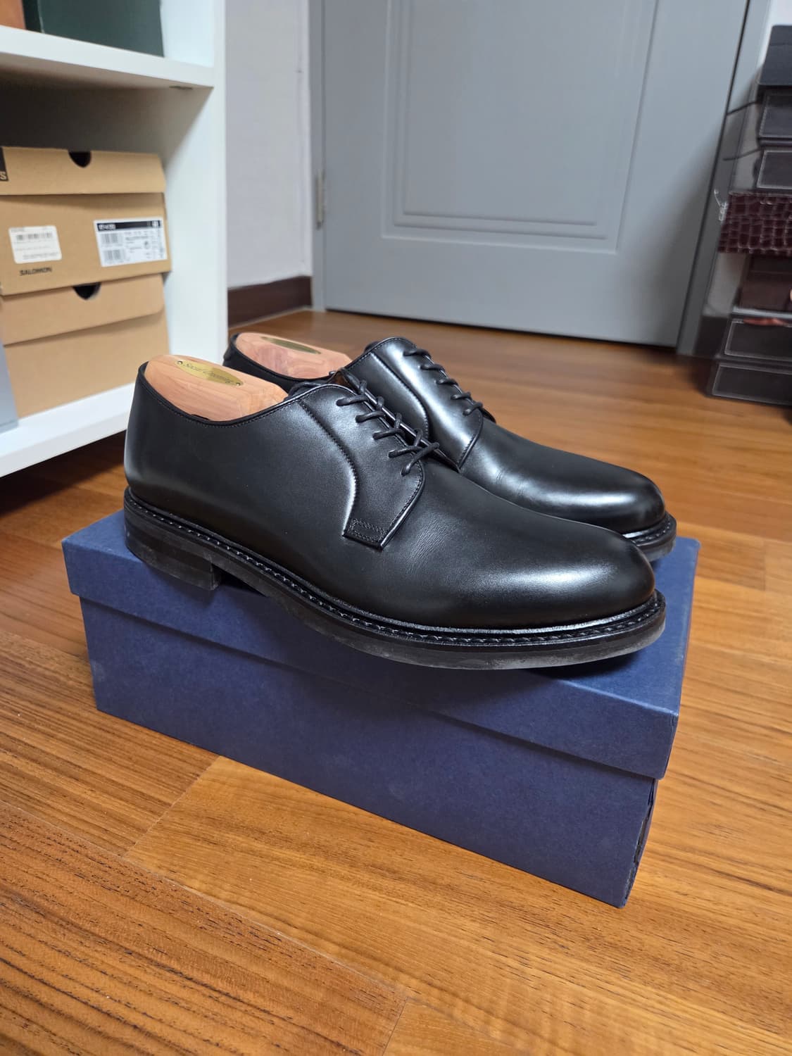 잘란 스리와야 더비슈즈 블랙 상품이미지3