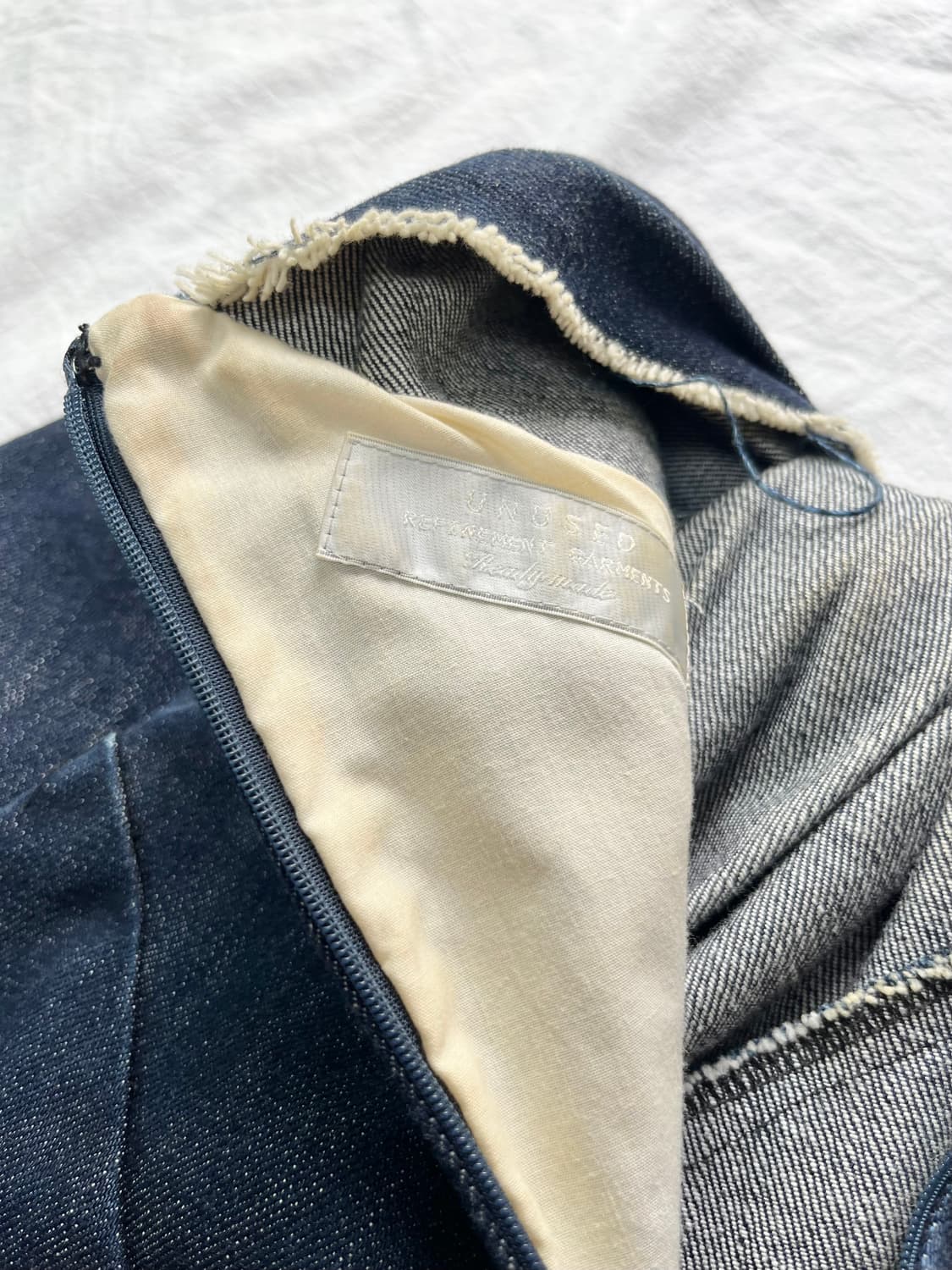 [0] 언유즈드 14aw 데님 드레이핑 컷오프 풀오버 상품이미지5
