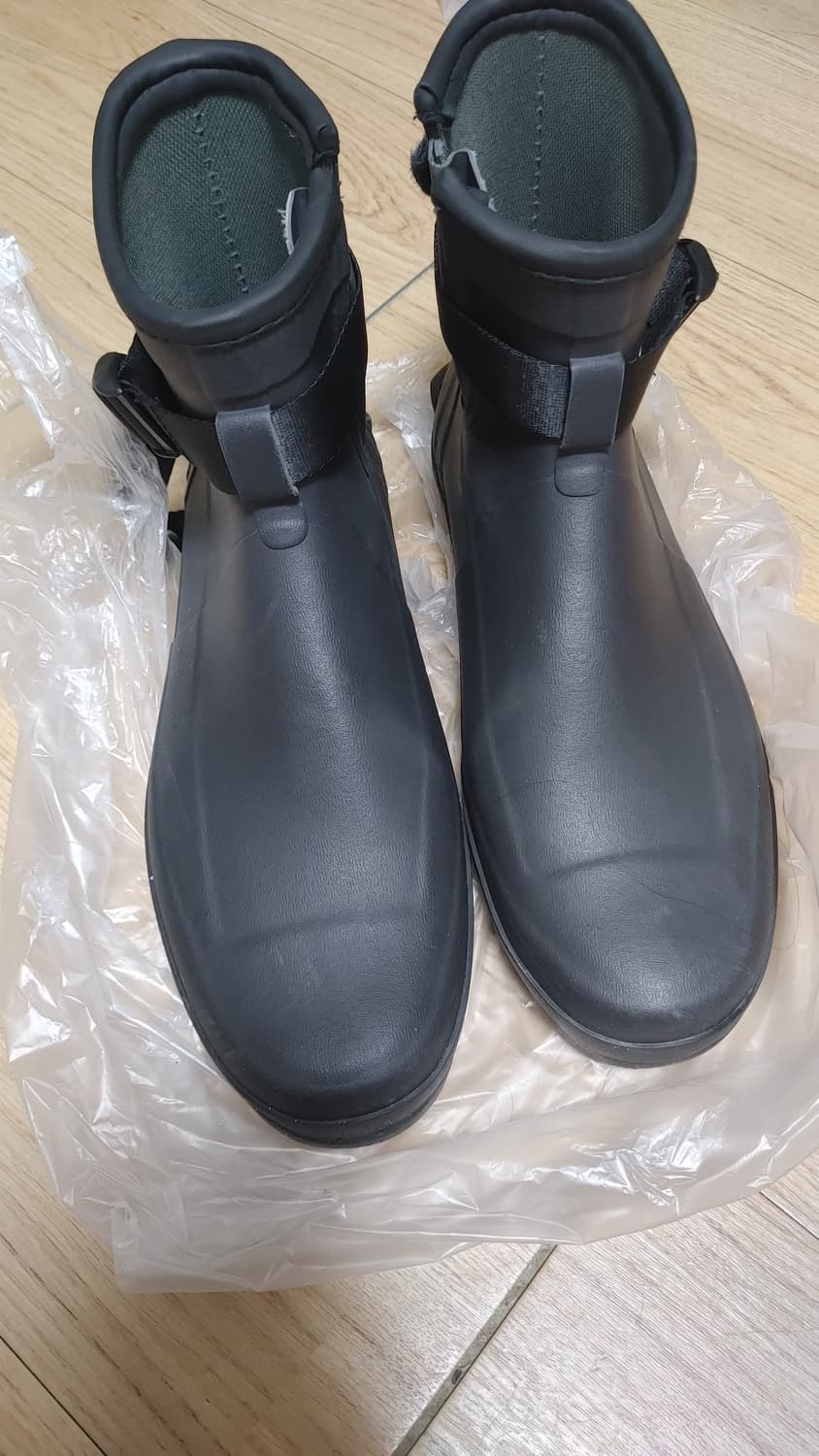 문스타 810 차콜 270 상품이미지1