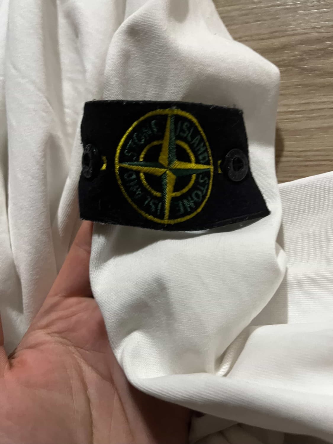 스톤아일랜드 맨투맨 흰색 상품이미지1