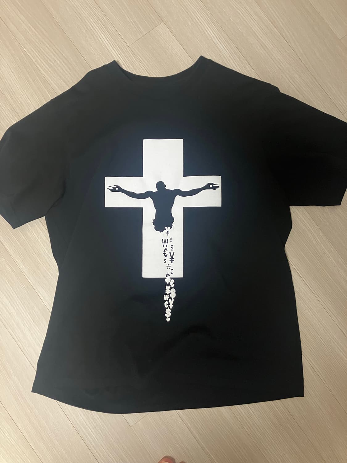 emew we won 반팔티 팔아요 상품이미지1