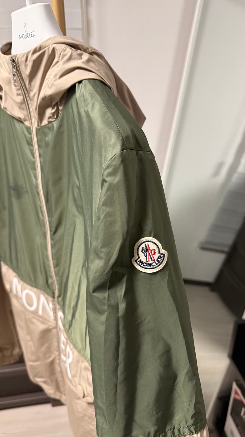 [14y] 몽클레어 키즈 졸리 Joly 바람막이 상품이미지2