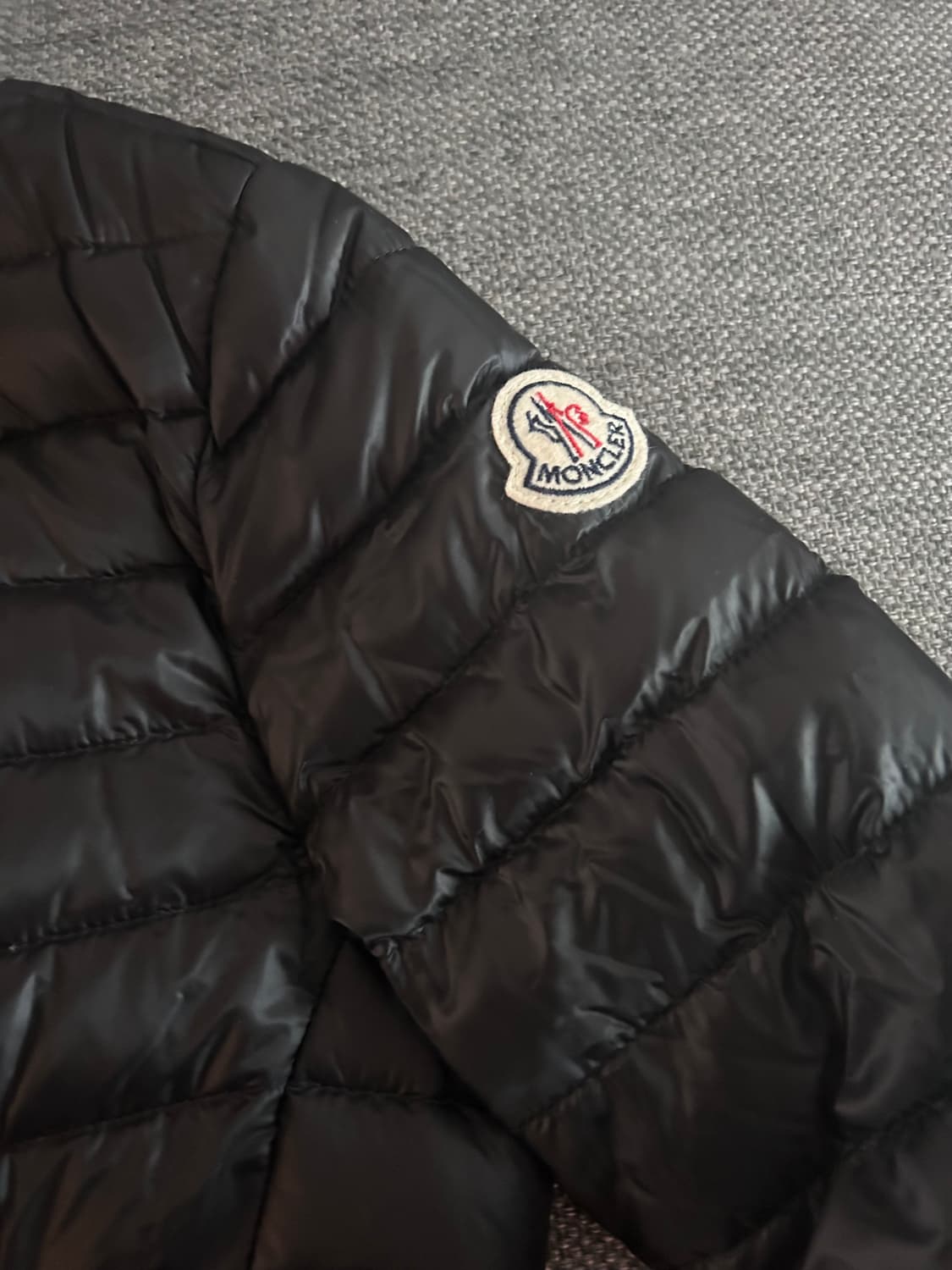 몽클레어 경량패딩 자켓 상품이미지2