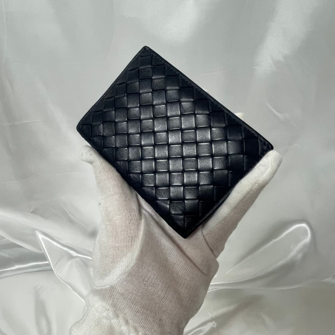 보테가 베네타 네이비 반지갑 A급 단품 상품이미지8