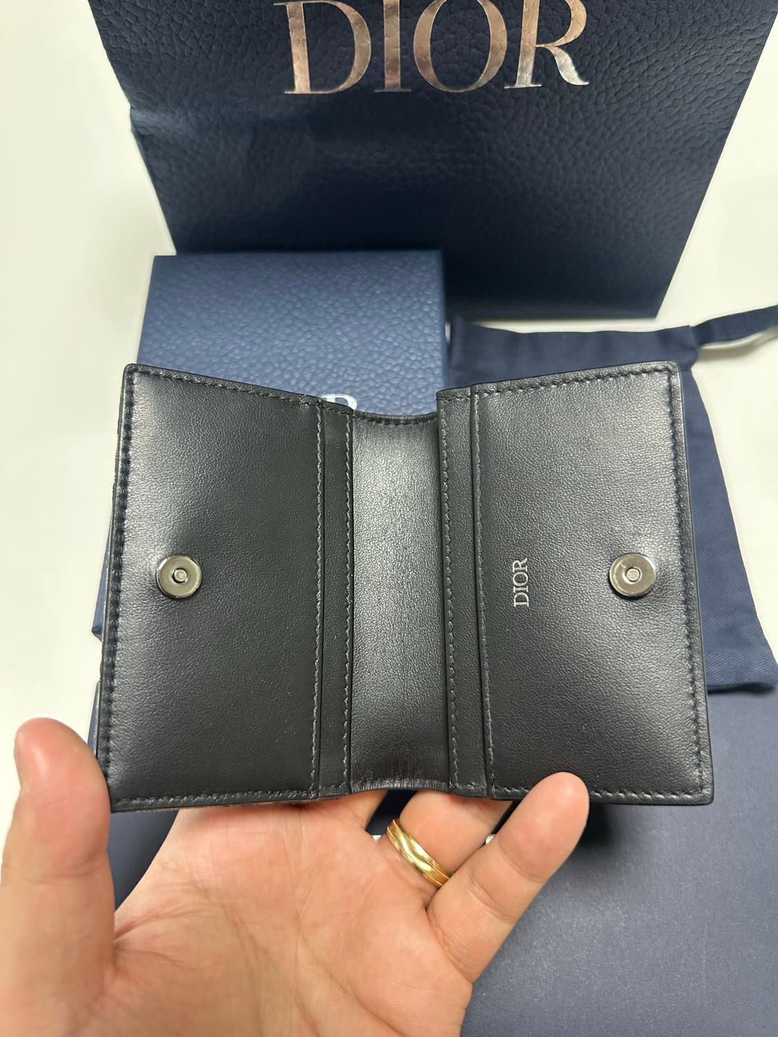 디올 오블리크 새들 비즈니스 지갑 상품이미지6