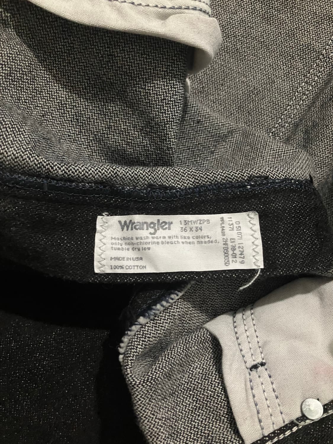 데드스탁 90s USA 빈티지 랭글러 13MWZPB 블랙 데님 팬츠 상품이미지9