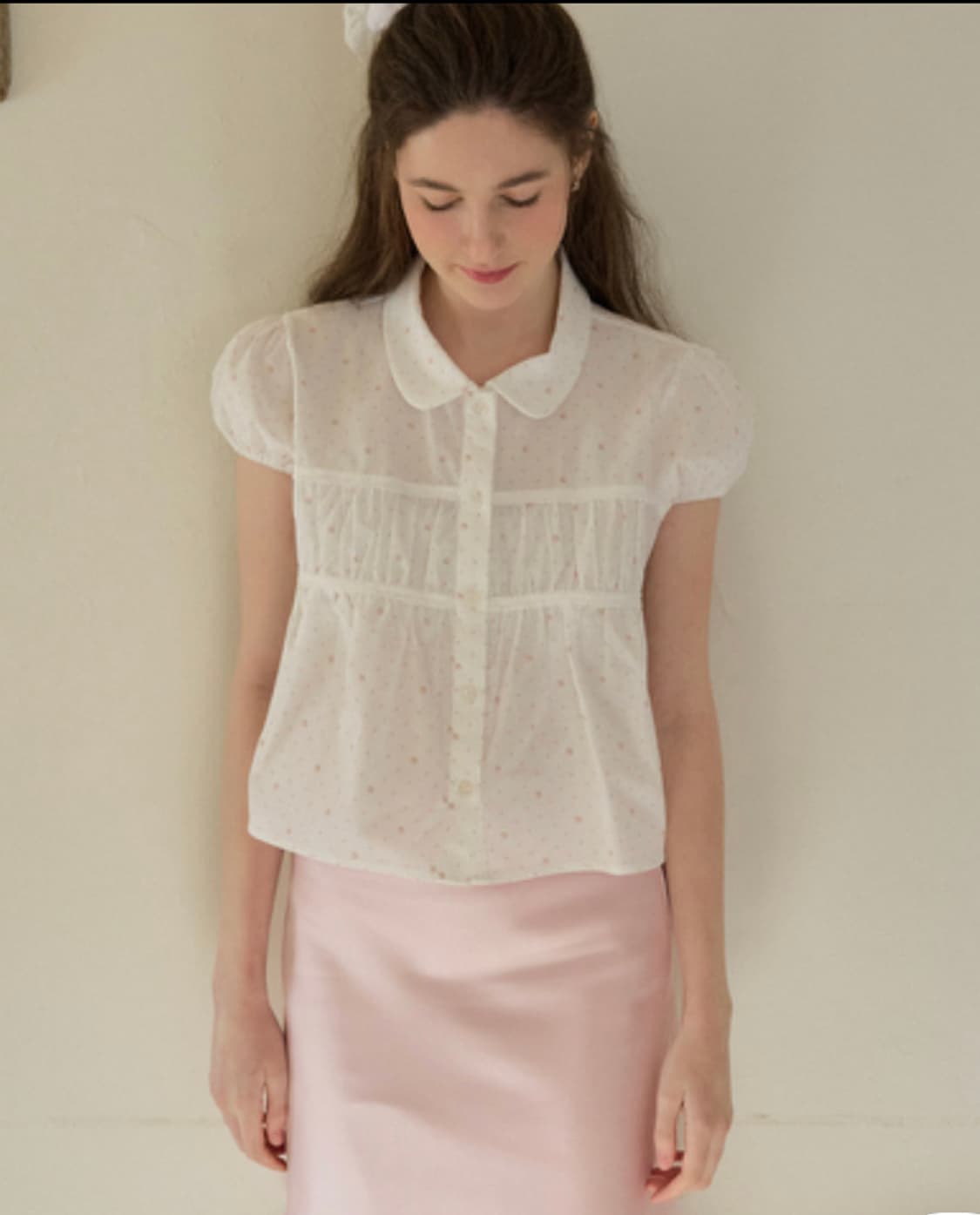 원가9만원 레터프롬문 셔링 볼륨 블라우스 플라워 상품이미지3