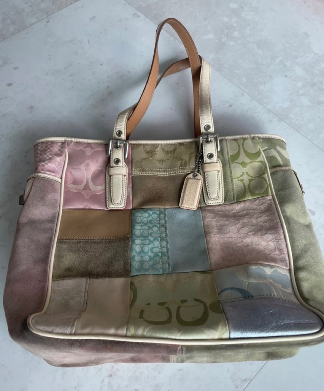 코치 패치워크 토트백 상품이미지1